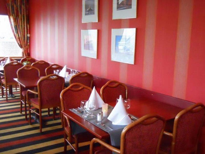 Tulip Inn Maastricht Aachen Airport Εξωτερικό φωτογραφία