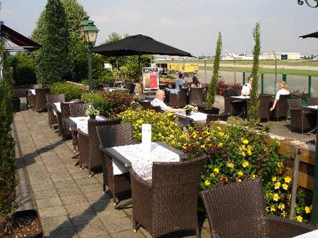 Tulip Inn Maastricht Aachen Airport Εξωτερικό φωτογραφία